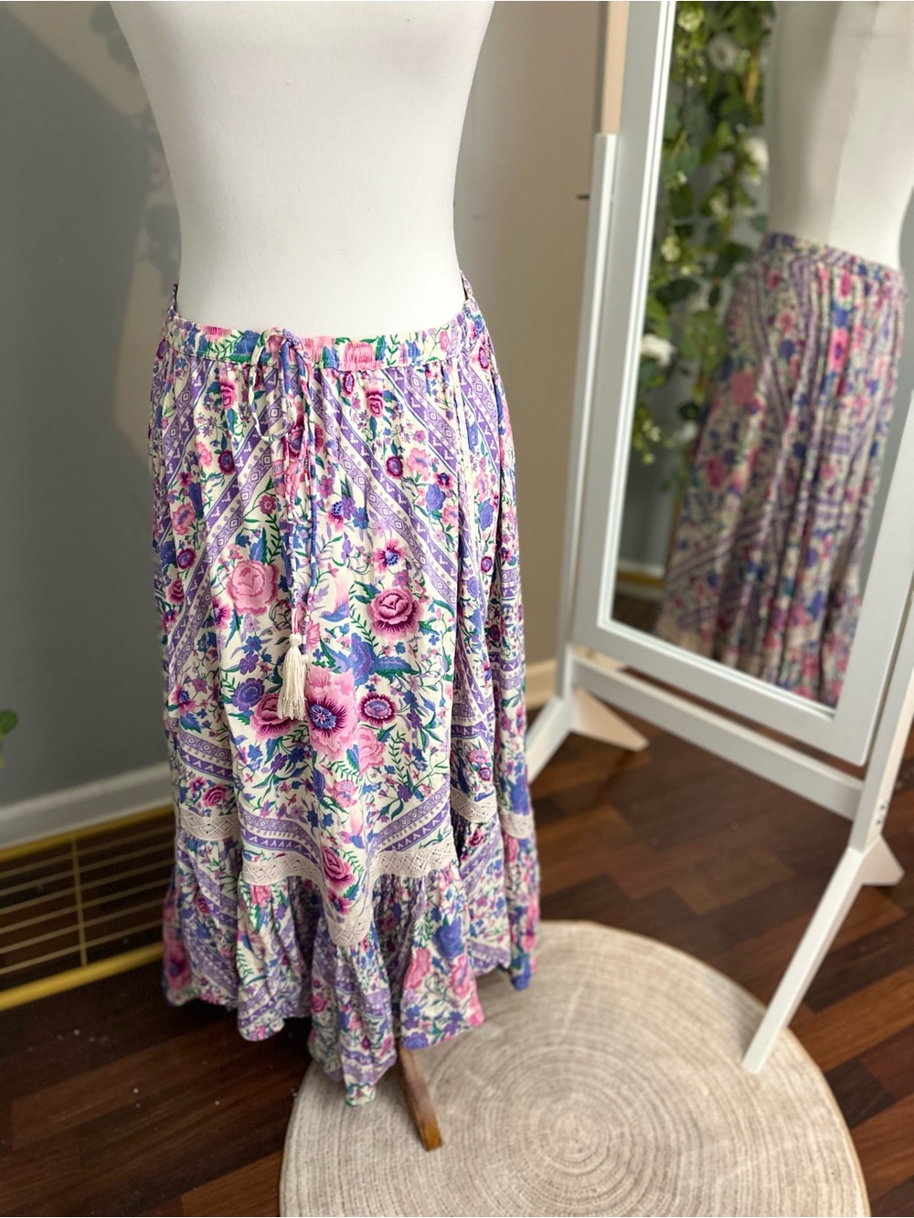 Spell Babushka Maxi Skirt in Lavender - Picture 3 of 14